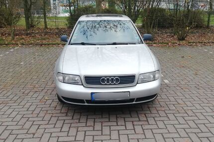 Audi A4 172.000 km 1.800 € Osnabrück 49076