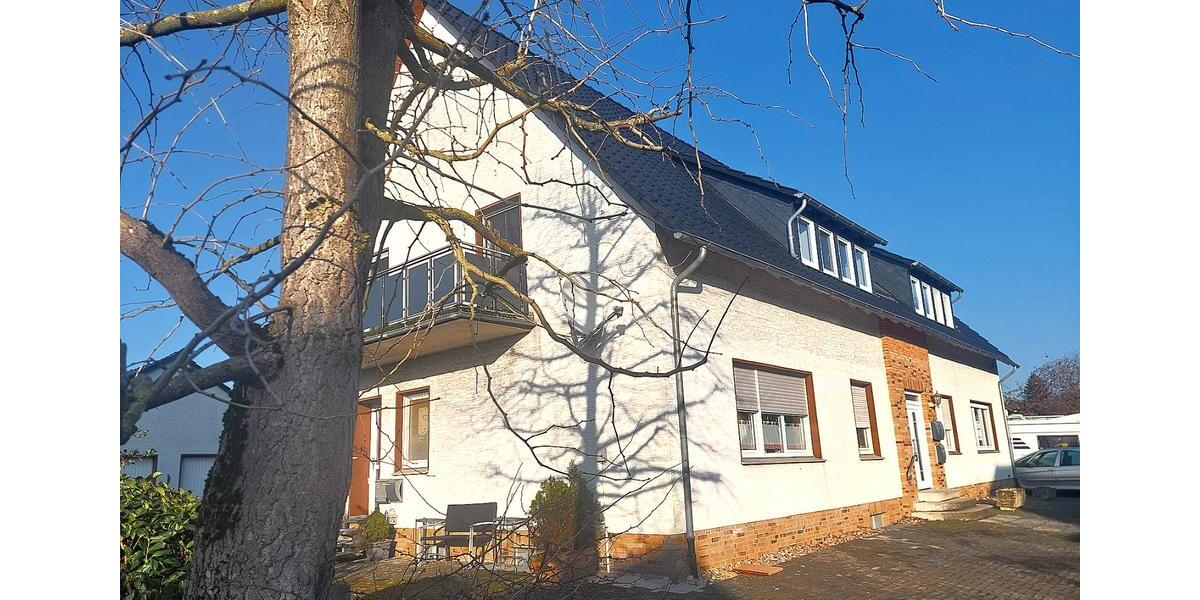 Mehrfamilienhaus, Wohnhaus Versmold - 13 Zimmer, 320 m&sup2;, 469.000&euro; | Angebot:26184737