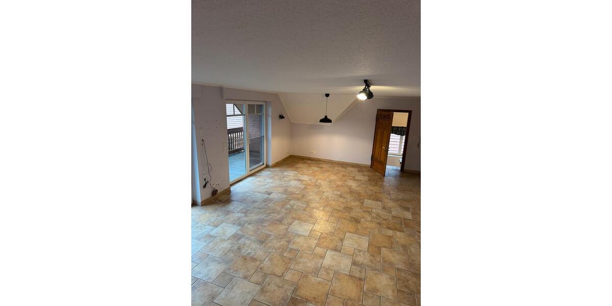 Etagenwohnung Bramsche - 3 Zimmer, 120 m&sup2;, 1.000&euro; | Angebot:25512129