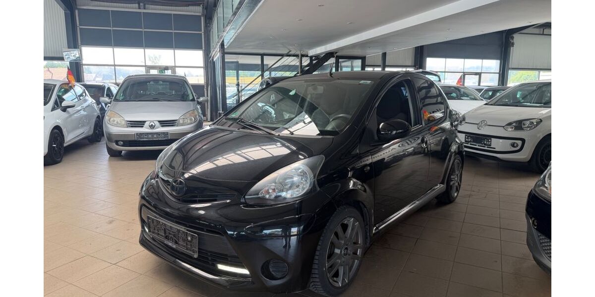 Toyota Aygo (X) 113.000 km 4.490 &euro; Belm/Vehrte (bei Osnabrück) 49191