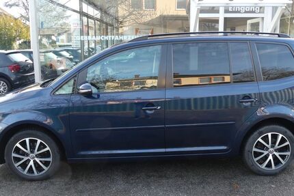 VW Touran 91.680 km 9.990 &euro; Osnabrück 49084