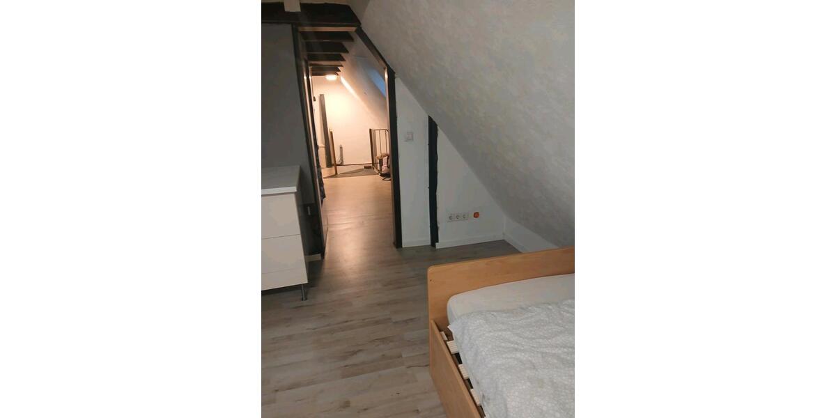 Dachgeschoßwohnung Osnabrück Hellern - 2 Zimmer, 40 m&sup2;, 620&euro; | Angebot:27601772