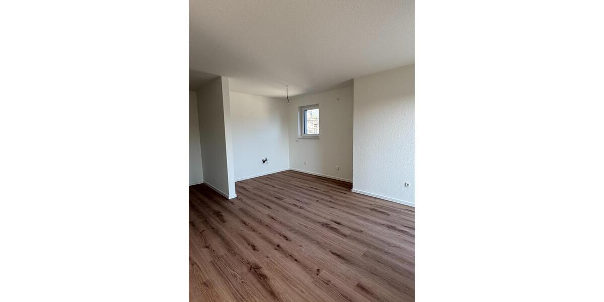 Etagenwohnung Osnabrück Eversburg - 4 Zimmer, 121 m&sup2;, 1.930&euro; | Angebot:25348886