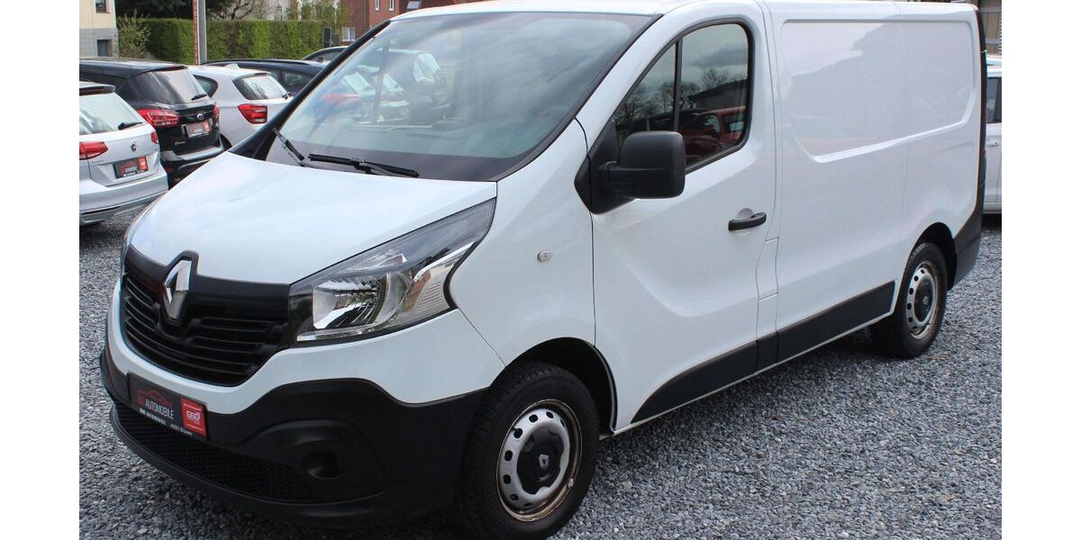 Renault Trafic 88.000 km 13.969 &euro; Dissen 49201